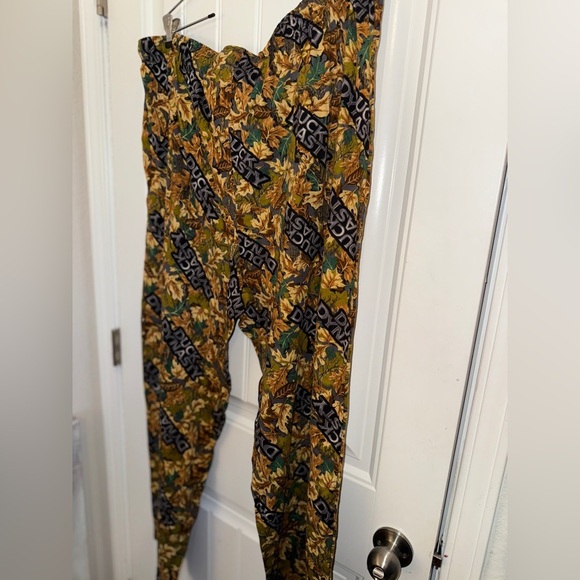 Duck Dynasty Men's Camouflage Joggers - Picture 7 of 10